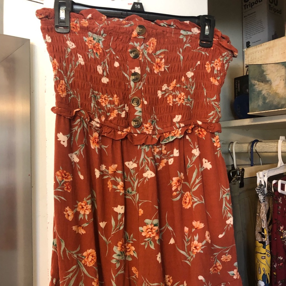Strapless romper